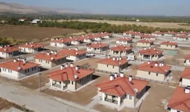 Akçadağ Ören Ve Yeşilyurt Şahnahan'da Yeni Yaşam Başlıyor: 117 Güvenli Evde Huzur Dönemi