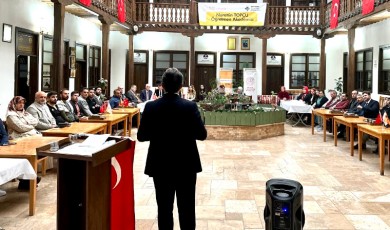 Arapgir’de Fethi Gemuhluoğlu’na Özel Anma Programı Düzenlendi