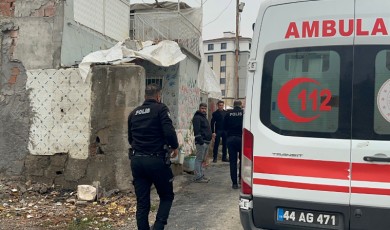Çocuklar Okula Gitmedi, Telefonlar Kapalı: Battalgazi’de Kayıp Aile Alarmı Verildi