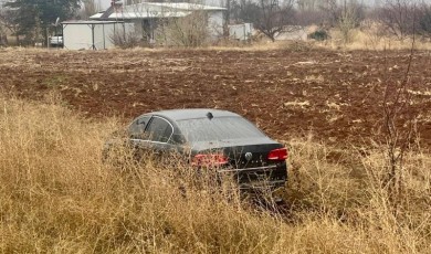 Doğanşehir Çığlık Mevkii'nde Korkutan Kaza: Yağmur Nedeniyle Kontrolden Çıkan Otomobilde 5 Kişi Yaralandı!