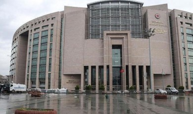 Futbol ve Bahis İlişkisi Çözüldü: Hakemler ve Kulüp Başkanları Gözaltında