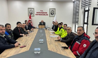 Kar Kapıda: Doğanşehir'de Ulaşım, Güvenlik ve Enerji İçin Kriz Masası Kuruldu!