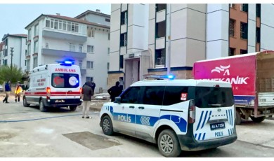 Karbonmonoksit Sessiz Katil Oldu: Isınmak İçin Yakılan Kömür 4 İşçiyi Vurdu, 1 Kişi Hayatını Kaybetti!