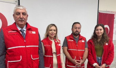 Seksen Bir İle Yayılacak Proje Malatya’dan Başladı: Kızılay'dan Yaşlılara Özel Rehberlik Ve Destek!