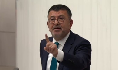 Ağbaba: Allah Hiçbir Anneyi Babayı Evladına Pantolon Alamayacak Duruma Düşürmesin