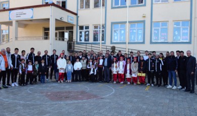 Akşemseddin Okulu'nda Spor ve Sevgi Rüzgarı: Ziyaret Ekibe İlham Verdi
