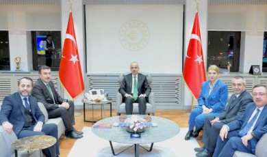 Ankara'da Malatya İçin Kritik Buluşma: Ulaştırma Projeleri Görüşüldü