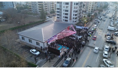 Çilesiz Mahallesi Modern Sosyal Tesisine Kavuştu: İlçedeki İlk Taziye Evi Törenle Açıldı