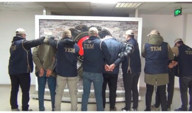 DEAŞ’ın Faaliyetleri Deşifre Edildi: Çok Sayıda Yasaklı Yayın Ele Geçirildi