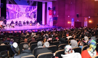 Geleneksel Miras Geleceğe Taşınıyor: Yeşilyurt'ta Sanat Dolu Eyvan Buluşması