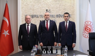 Gözler 18 Aralık Perşembe'ye Çevrildi: Asgari Ücret İçin İkinci Kritik Toplantı Geliyor