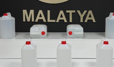 Halk Sağlığıyla Oynayanlara Geçit Yok: Etil Alkolle Sahte İçki Üreten Şüpheli Yakalandı