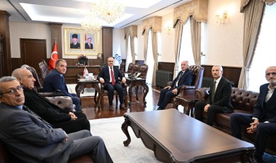 Kira Artışlarından Sağlık Randevusuna 15 Maddede Acil Çözüm Talebi!