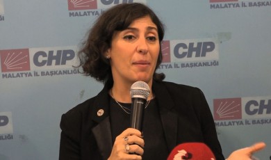 Malatya'da İsmet İnönü İçin Anlamlı Anma! Torunu Zeynep Bilgehan Dedesini Anlattı