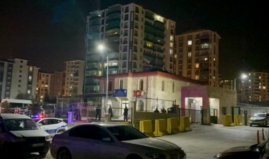 Malatya’da Karakol Önünde Kanlı Hesaplaşma: İş Yeri Kurşunlaması Bıçaklı Kavgaya Dönüştü