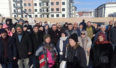 Rezerv Alanda Konut Sayısı Mı Yetmedi? Kavaklıbağ Sakinleri Sokakta!