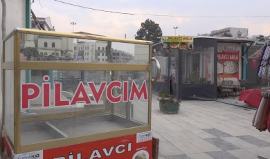 Sivas Caddesi’nin Pilavcı Ablası Konteynerde Yeni Bir Hayat Kurdu