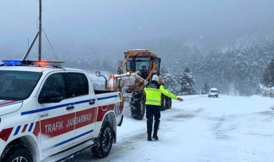 Darende Malatya Karayolu Tüm Araç Trafiğine Yeniden Açıldı