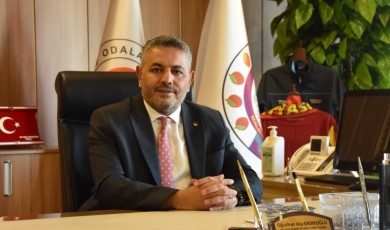Deprem Bölgesinde İnşaat Sektörü Alarm Veriyor: Yerinde Dönüşüm Projeleri Ödeneksizlikten Tıkandı