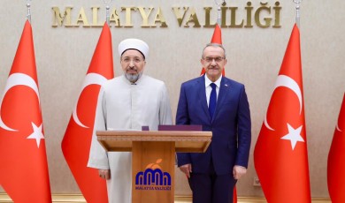 Diyanet İşleri Başkanı Safi Arpaguş Miraç Kandili İçin Malatya’da