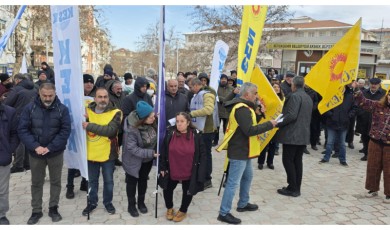 Geçinemiyoruz Diyen KESK Üyeleri Malatya Sokaklarında Emeğin Karşılığını İstedi