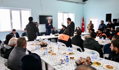 Karla Mücadelede 62 İş Makinesi ve 130 Personelle Hizmet...