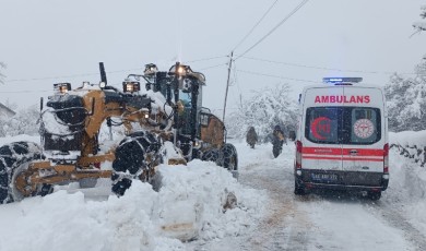 Malatya Büyükşehir Ekipleri 10 İlçede Tam 1.989 Kilometre Yol Açtı