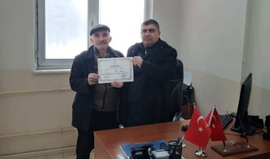 Mustafa Dalkılınç 82 Yaşında Okuryazar Olmanın Mutluluğunu Yaşıyor