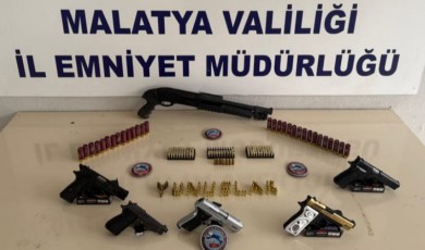 Şüphe Üzerine Durdurulan Şahısların Üzerinden Mühimmat Çıktı
