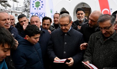 Vatandaşla İç İçe Bir Cuma: Malatya Valisi Seddar Yavuz Halkın Sorunlarına Kulak Verdi