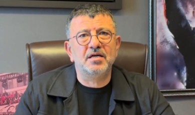 Veli Ağbaba Emekli Zammına Ateş Püskürdü: Günlük 68 Liraya Simit Çay Bile Hayal