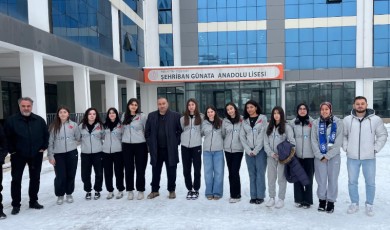 Voleybolun Genç Yıldızları İlimizi Temsil Etmek İçin Sivas’a Gitti