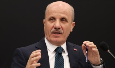 YÖK Başkanı Erol Özvar Türk Üniversitelerinin Dünya Sıralamasındaki Yükselişini Açıkladı