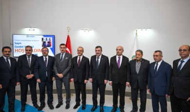 Cevdet Yılmaz’dan Malatya Ziyareti... Şehrin Yeniden Ayağa Kalkma Sürecini Yerinde İnceledi