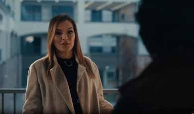Demet Akalın Malatya Şire Pazarında Kayısı Alışverişi Yaptı