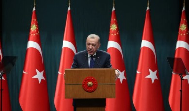 Erdoğan: Eğitimde Eski Karanlık Dönemler Bitti! Üniversiteler Özgürleşti