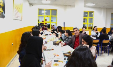 Malatya Milli Eğitim Müdürlüğü İlk Sahur Sofrasını Gençlerle Kurdu