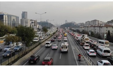 Meclis Onayladı: Ağır Vasıtalarda Ve Otobüslerde Yeni Güvenlik Şartları Geliyor