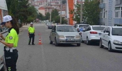 Okul Çevrelerinde Sıkı Denetim: Öğrencilerin Güvenliği Ön Planda Tutuluyor