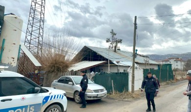 Otuz Beş Bin Voltluk Tehlike Bahçeye Düştü! Engelli Genç Patlamanın Şiddetiyle Baygınlık Geçirdi