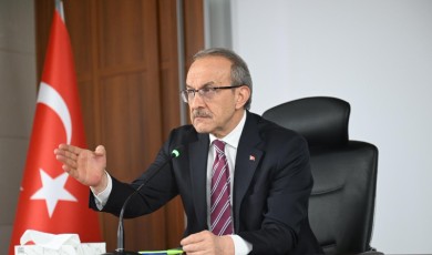 Vali Yavuz'dan Bağımlılıkla Mücadelede Seferberlik Çağrısı: Sadece Yakalamak Yetmez İnsanı Kazanmalıyız