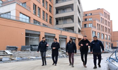 Akpınar Bölgesinde Teslimat Heyecanı: Yeni Çarşı Vatandaşların Hizmetine Açılıyor