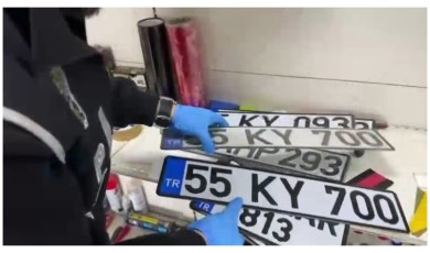 APP PLAKA NEDİR, NEDEN YASAK, NASIL ANLAŞILIR? Plakam APP mi nasıl anlarım, muayeneden geçer mi?
