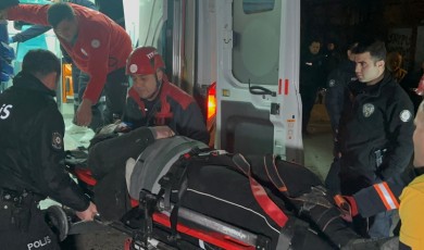 Atıl İnşaatta Korku Dolu Dakikalar! Genç Adam Metrelerce Yükseklikten Boşluğa Düştü