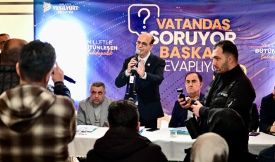 Başkan İlhan Geçit Aşağıbağlar Mahallesi'nde Vatandaşın Taleplerini Yerinde Dinledi