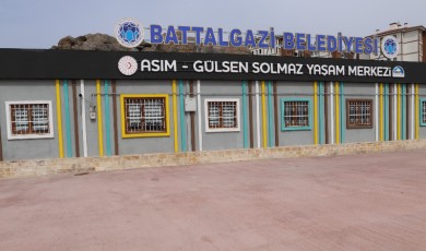 Battalgazi'nin Üreten Kadınları El Emeği Ürünlerini Görücüye Çıkardı