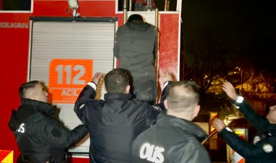 Bayram Tatilini Fırsat Bilen Hırsızların Kaçışı Çatıda Son Buldu