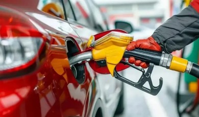 Benzin ve Motorin Fiyatları Geriledi Ama Petrol Piyasası Yeniden Karıştı