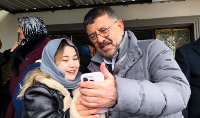 Gençlerin Gözdesi Belli Oldu: Veli Ağbaba Z Kuşağı Anketinde Zirveye Ortak Oldu
