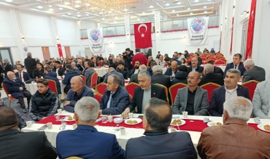 İlçe Protokolü ve Halk Bayramlaşma Programında Bir Araya Geldi